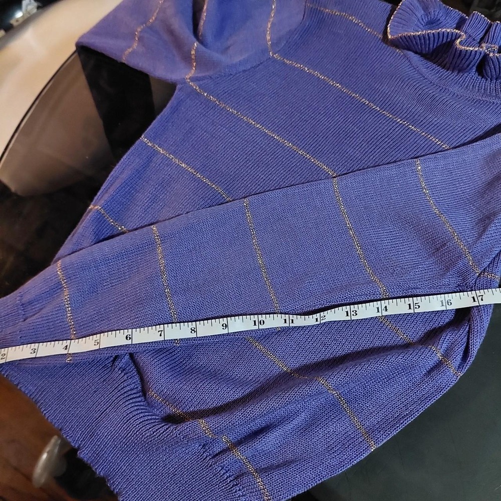 Vintage purple sweater with a ruffle collar and gold stripe detail. - Picture 6 of 7
